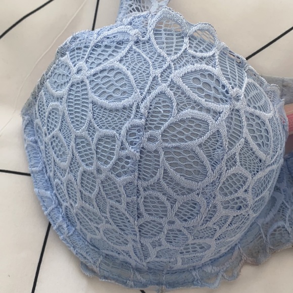 34 DD Push up bra from PINK by Victoria secret - Picture 2 of 6